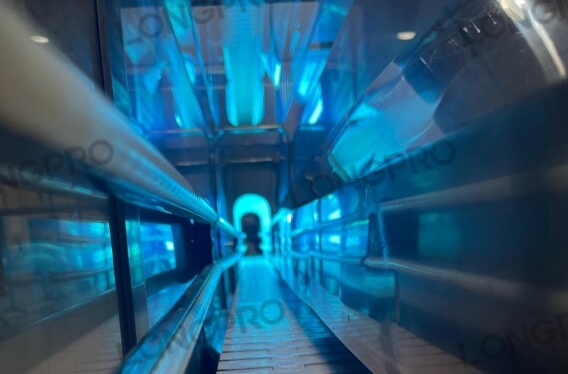 紫外線消毒.jpg 紫外線消毒.jpg