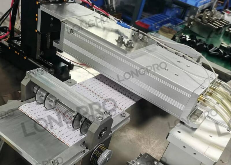 紅外加熱焊接.jpg 紅外加熱焊接.jpg